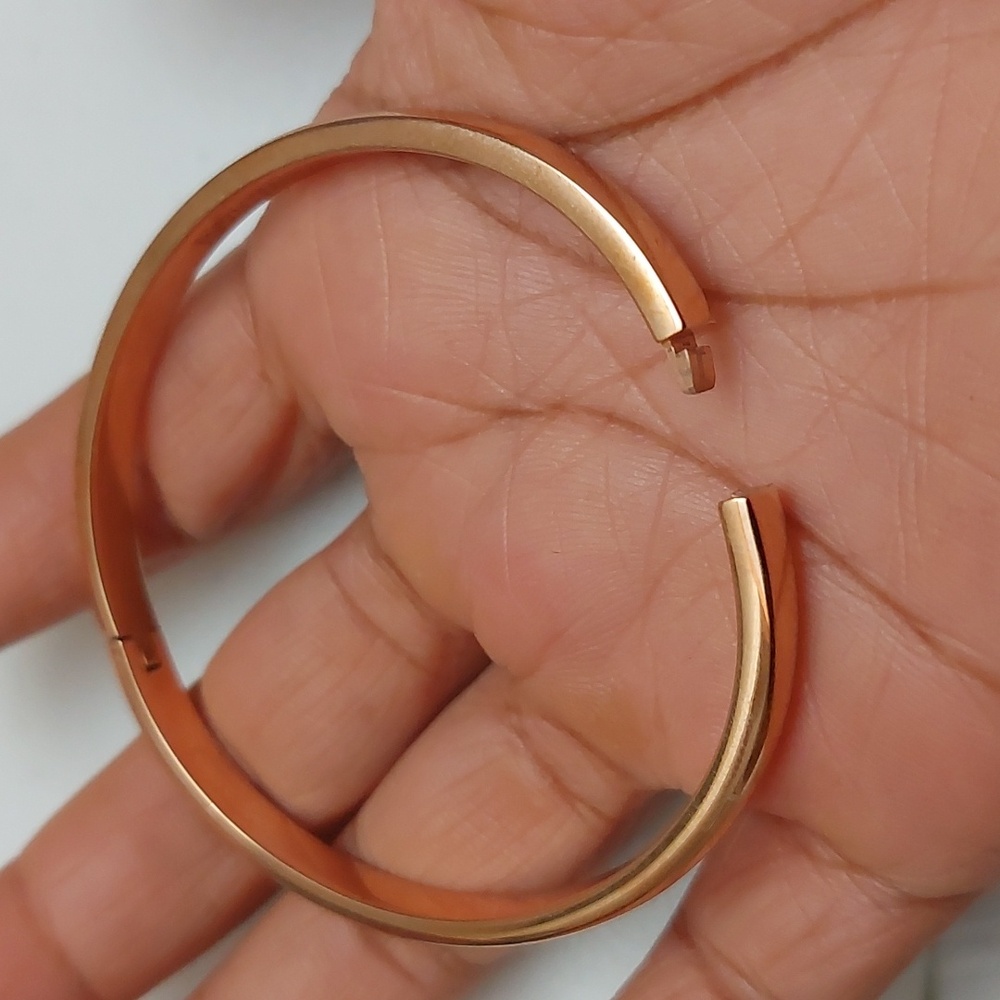 INVICTA Rose Gold Stainless Steel Hinged Bangle Bracelet - Picture 3 of 5